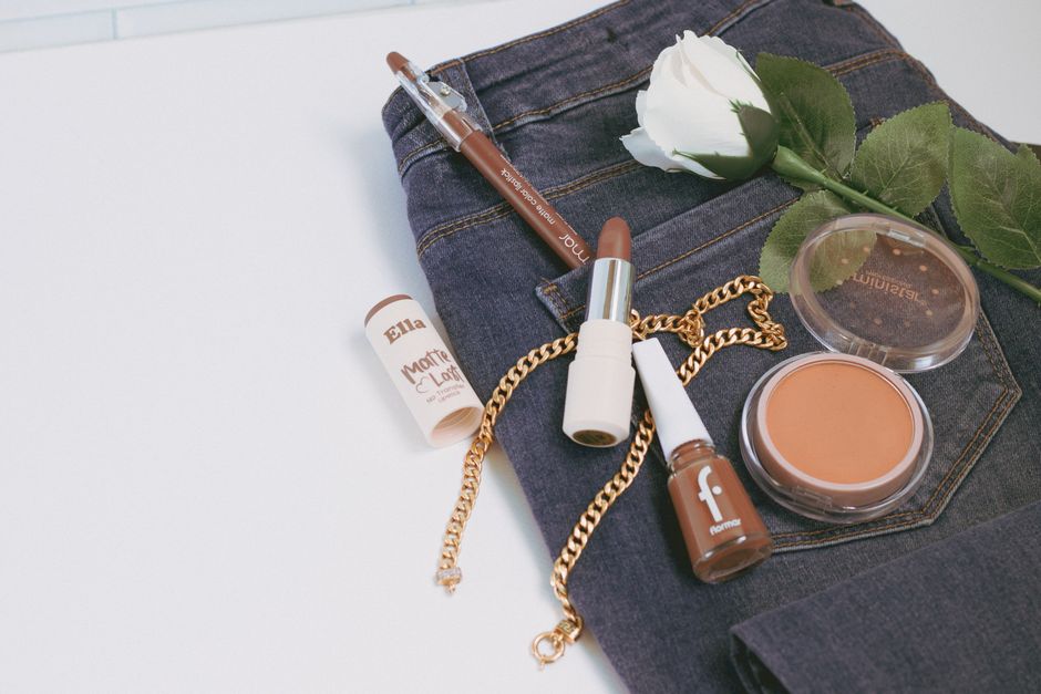 A 15-Item Wardrobe for One Month: What I Learned