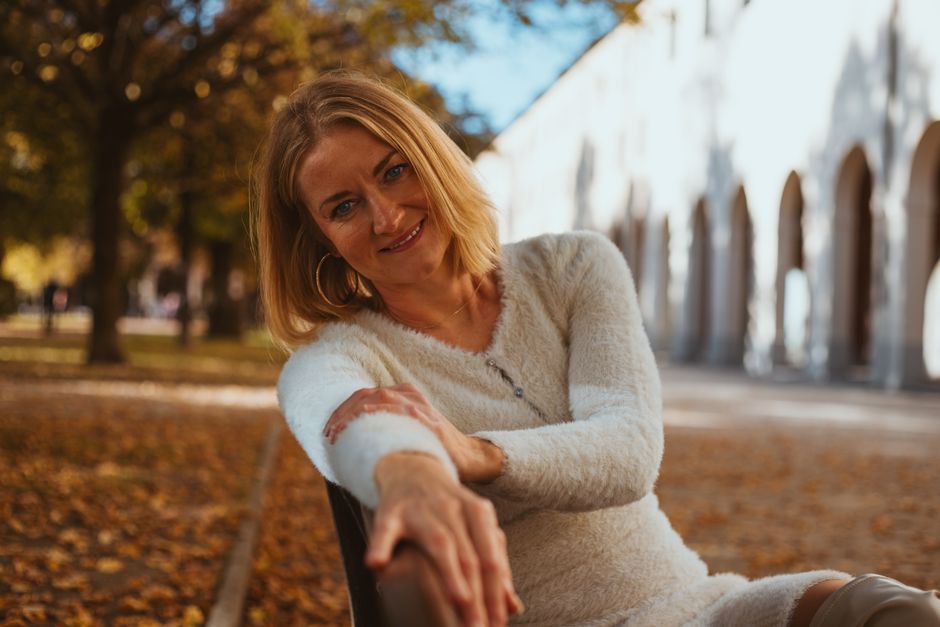 Cashmere Sweater Vs Merino Wool: Cashmere vs. Merino Wool: Warmer or More Durable?