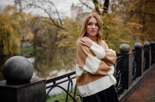 Are Chunky Knit Sweaters Worth It? Everlane vs. H&M on Fit