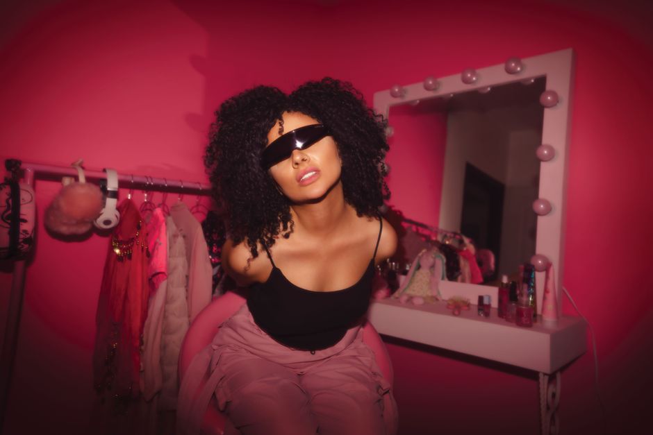 Fashion Influencer Kya Hota Hai: The Real Business Behind the Photos