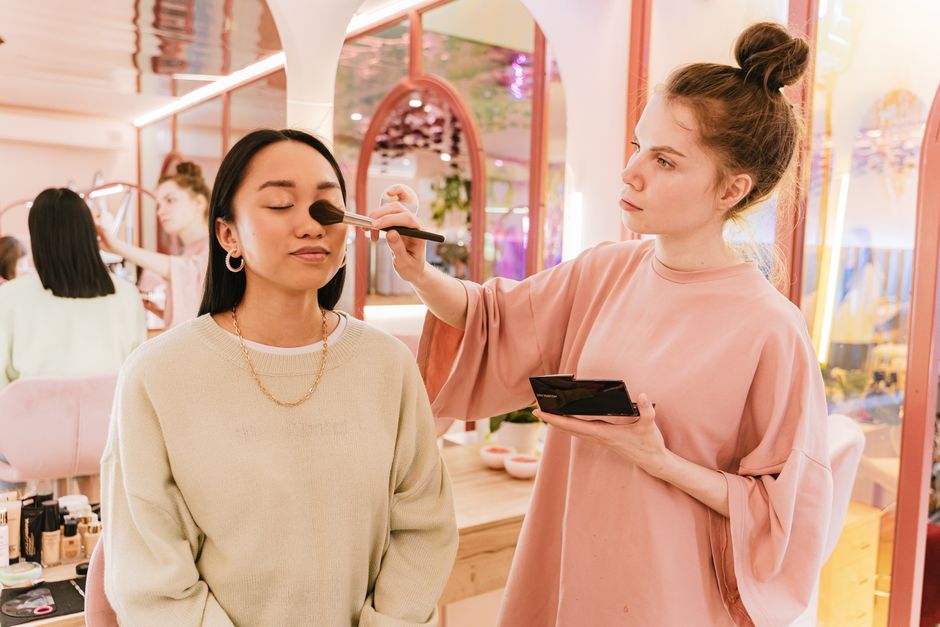Rent the Runway vs. Nuuly: 2026 Dress Rental Guide